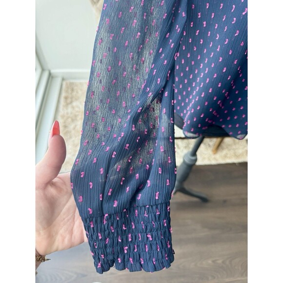 Express Navy & Pink Ruffle Front Long Sleeve Blouse Size Medium - Picture 3 of 7